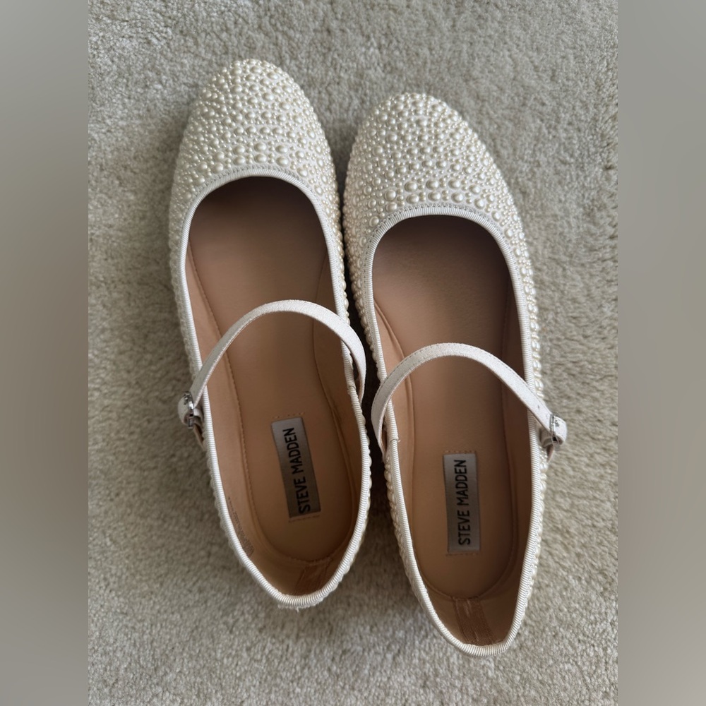 Steve Madden Vinetta-P Ivory Mary Jane Flats